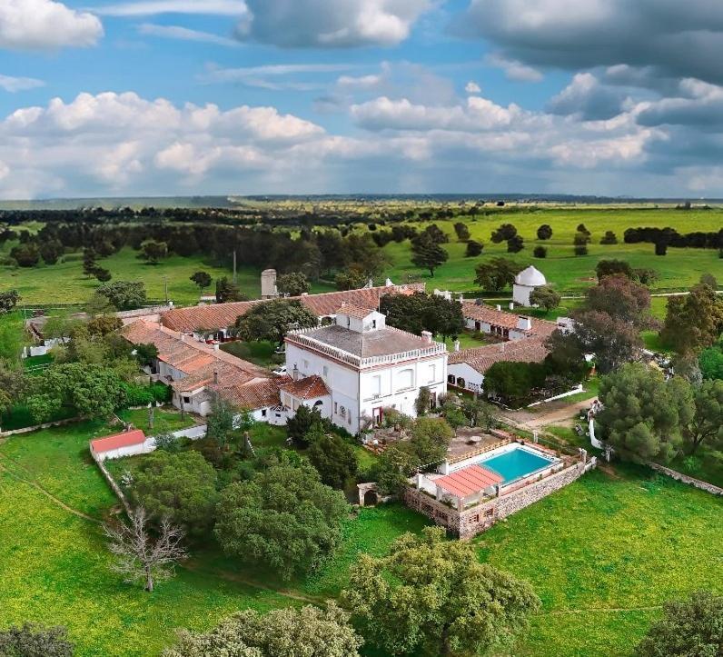 Hotel Rural El Vaqueril Navas del Madroño المظهر الخارجي الصورة